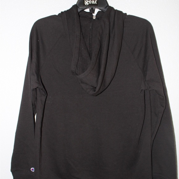 Zip up - Picture 3 of 3